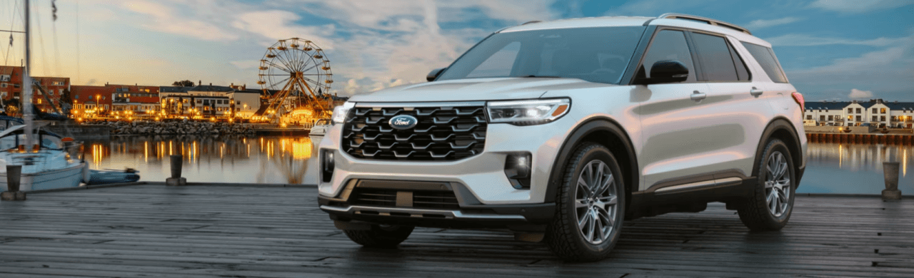 2026 Ford Explorer vs 2026 Jeep Grand Cherokee Near Akron